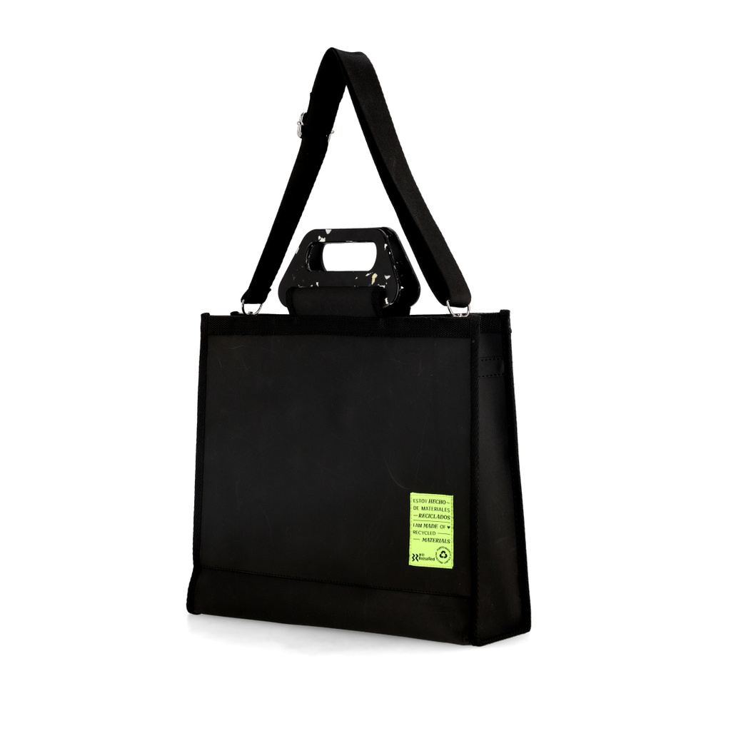 Cartera Valdés "Total Black" Plástico Reciclado 